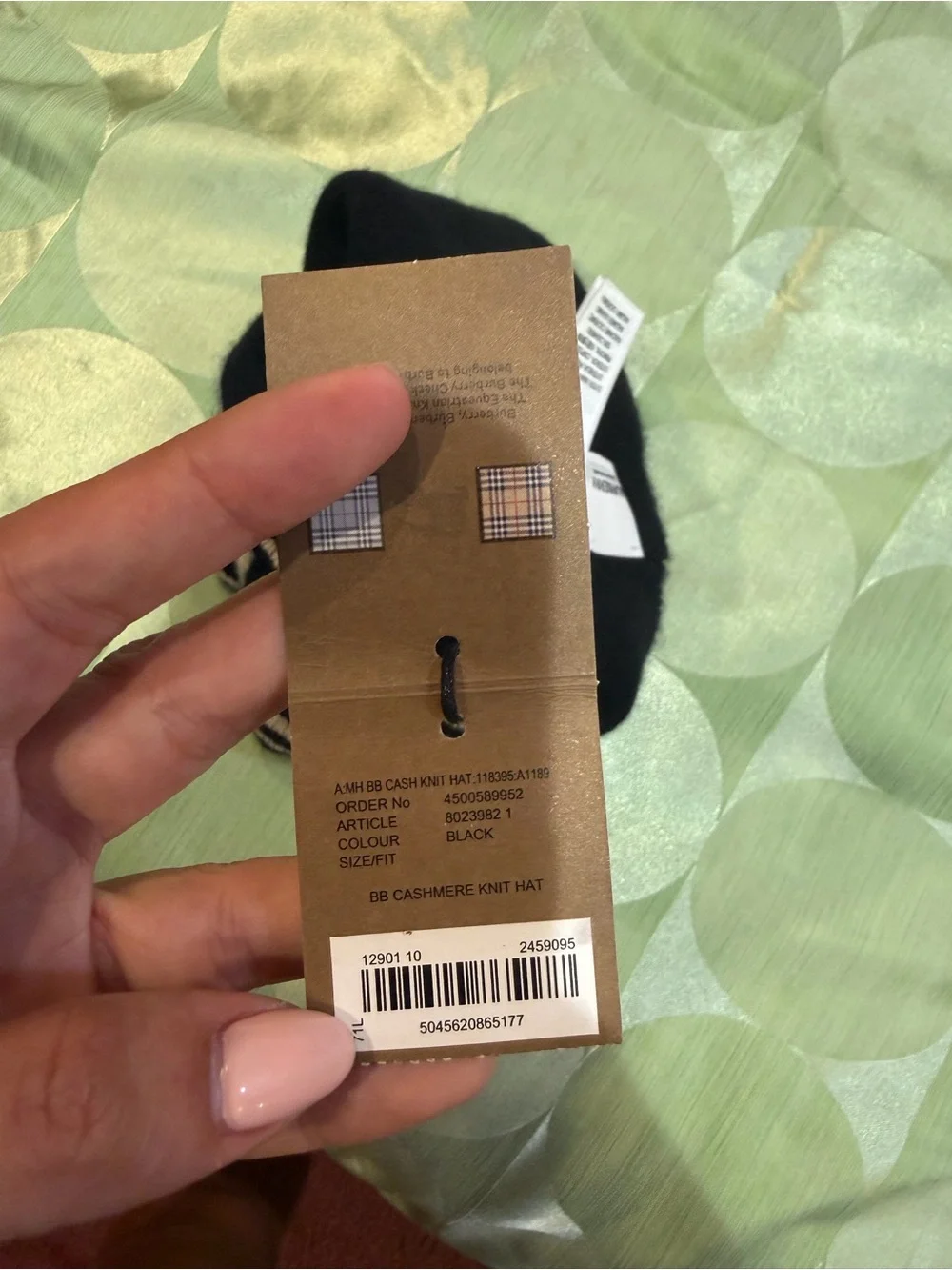 Burberry Black Beanie with Logo Border